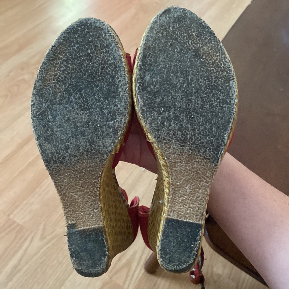 Refresh Wedges - Picture 5 of 5